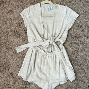 Princess Prolly romper, size 4, great condition, worn once